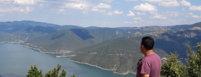 Akbelen Barajı is one of Tempat yang Disukai Halil.