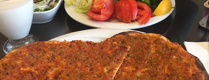 İzmir Pide ve Lahmacun is one of İstanbul.