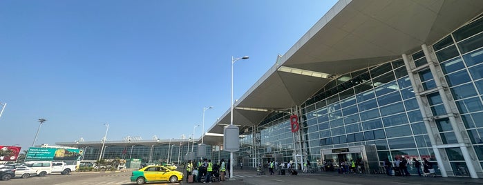 Maputo International Airport (MPM) is one of Airports of the World.
