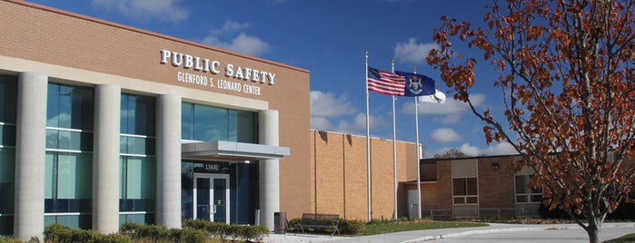 Oak Park Public Safety is one of 🌸Kiesha'nın Beğendiği Mekanlar.