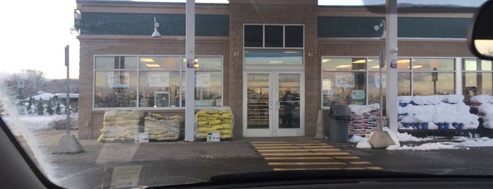 Meijer Gas Station is one of Tempat yang Disukai Joanna.