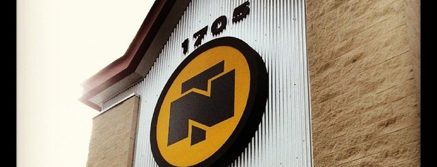 Northern Tool is one of สถานที่ที่ Jared ถูกใจ.