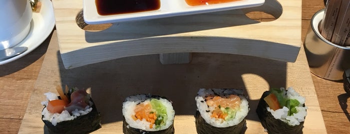 Temaki - Japanese Street Food is one of Gespeicherte Orte von Vlad.