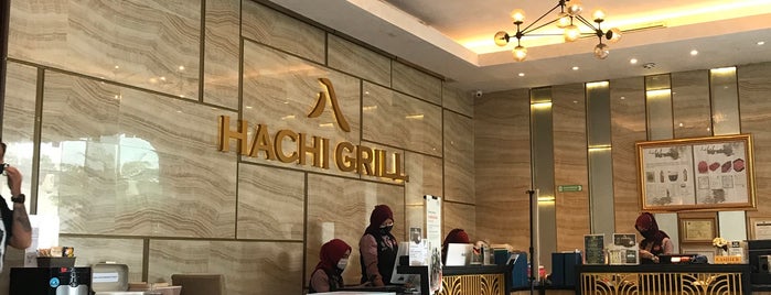 HACHI GRILL is one of Tempat yang Disukai Hendra.