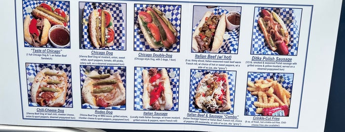 Wrigleyville South Dogs & Beef is one of Hot dog in Austin.