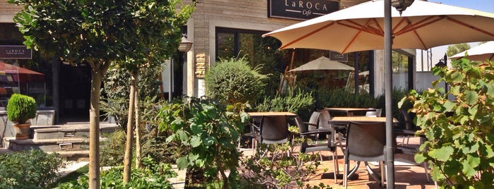 Laroca Café | کافه لاروکا is one of تمام کافه های تهران.