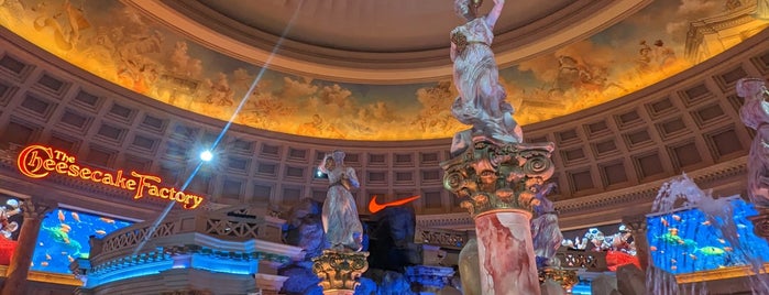 Fountain of The Gods is one of 25 in Vegas.