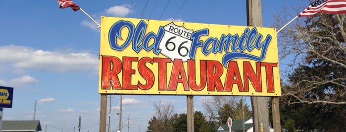 Old Route 66 Family Restaurant is one of FUCK YEAH COAST TO COAST.