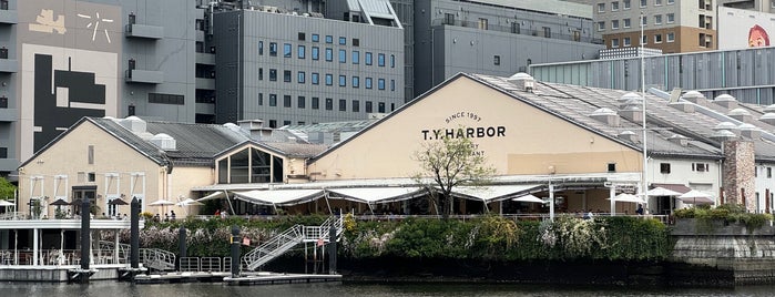 T.Y. Harbor River Lounge is one of 品川.