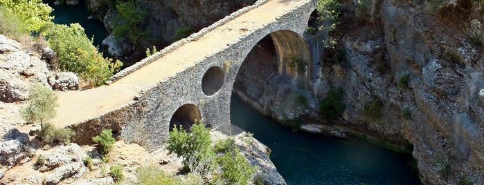 İpek Yolu Alı Köprüsü is one of Antalya.