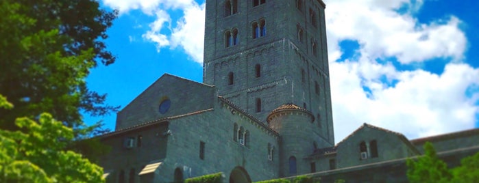 The Cloisters is one of Lugares favoritos de Carmen.