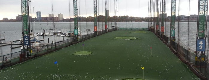 The Golf Club at Chelsea Piers is one of Leisure Sports NYC.