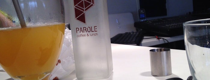 Parole coffee and lunch is one of Lugares favoritos de Stealth.