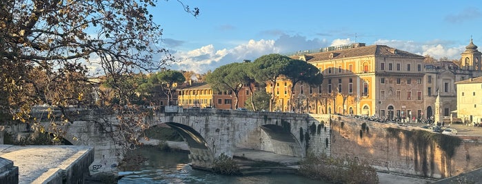 Ponte Palatino is one of Rome / Roma.