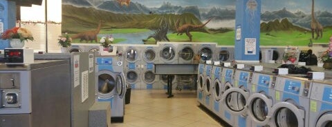 Clean King Laundry is one of Dee'nin Beğendiği Mekanlar.