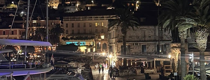 hvar is one of Dubrovnik.