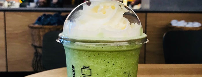 Starbucks is one of Bigmacさんのお気に入りスポット.