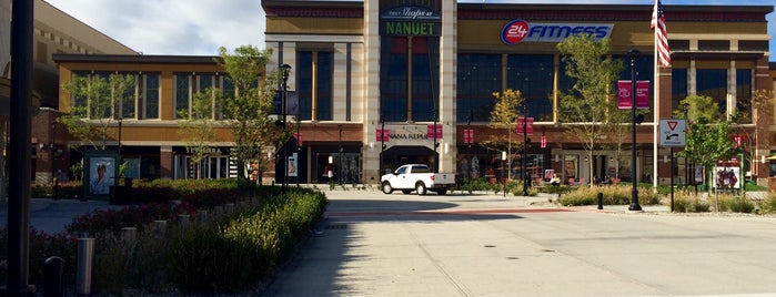 The Shops at Nanuet is one of Simon malls.