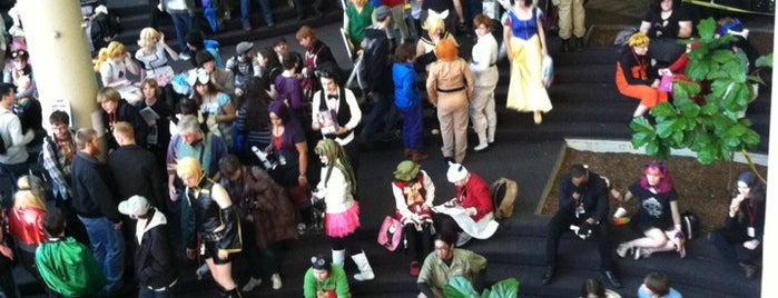 Ohayocon 2013 is one of Cons.
