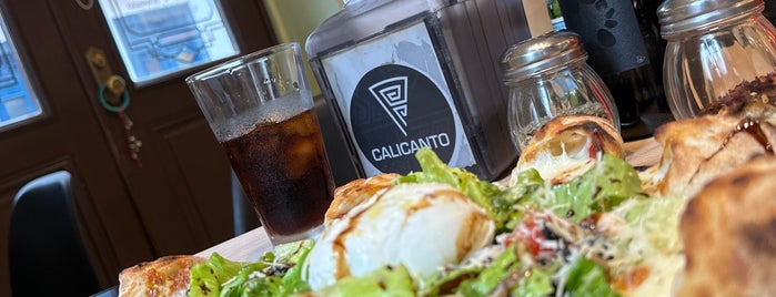 Calicanto is one of Restaurantes Casco Viejo.