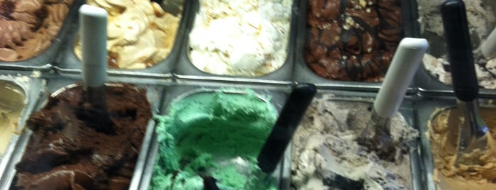 Gelato Paradiso is one of Aashna’s Liked Places.