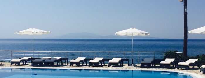 Blue Waves Luxury Resort is one of 🇬🇷 Lesvos Island.
