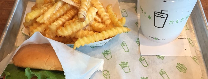 Shake Shack is one of Lieux qui ont plu à Jared.