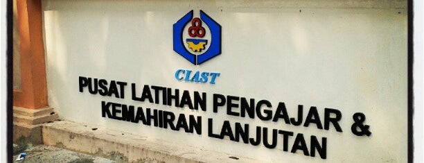 Pusat Latihan Pengajar dan Kemahiran Lanjutan (CIAST) is one of ꌅꁲꉣꂑꌚꁴꁲ꒒'ın Beğendiği Mekanlar.