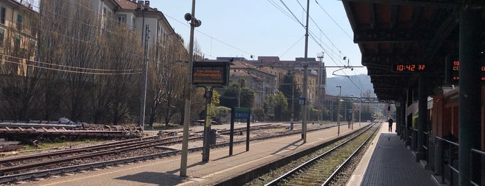 Stazione Como Nord Borghi is one of ariete.
