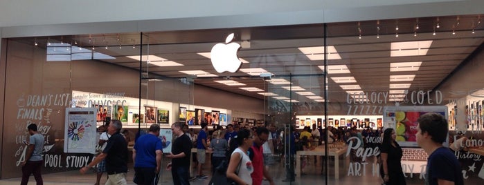 Apple Florida Mall is one of Apple Stores.