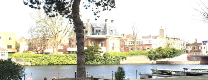 Hilton Amsterdam is one of Lugares favoritos de Sarp.