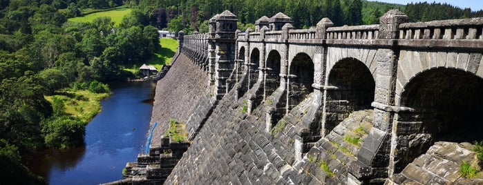 Lake Vyrnwy is one of Locais curtidos por Tristan.