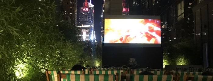 Rooftop Film Club is one of NYC.