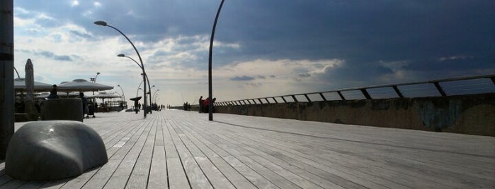 Port of Tel Aviv is one of старый порт.