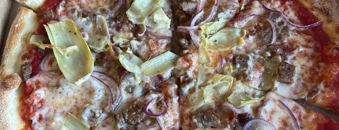Brixx Wood Fired Pizza is one of Nashville To-Do's.