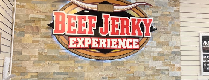 Beef Jerky Outlet is one of Lieux qui ont plu à Jordan.