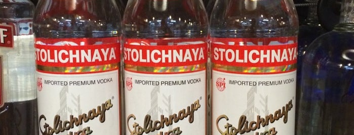 Supermercado Pola is one of Stoli Tips.