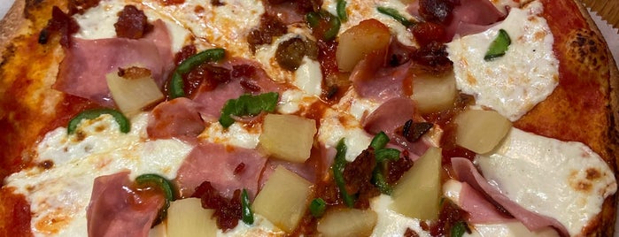 Stone Bridge Pizza & Salad is one of New york 11/22.