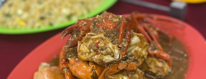 Fatty Crab Restaurant 肥佬蟹海鮮樓 is one of Locais curtidos por Woo.