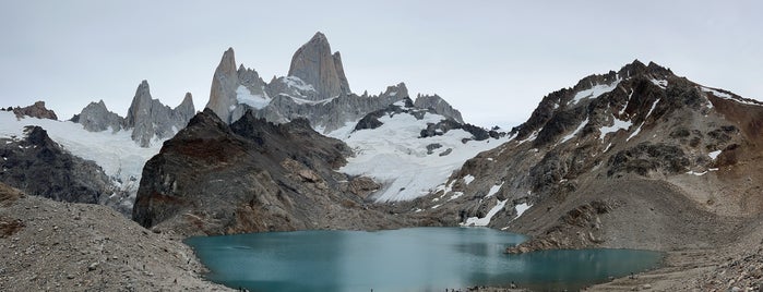 Sendero a Fitz Roy is one of Mountains.