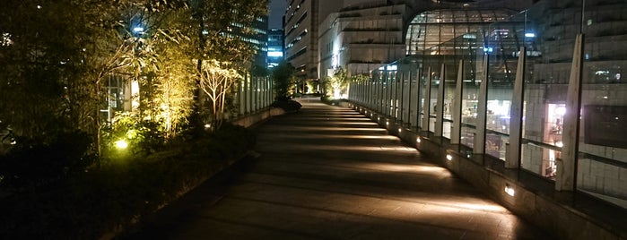 さざなみの道 is one of 公園_東京都.