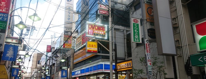 ローソン 新高槻城北店 is one of コンビニ.