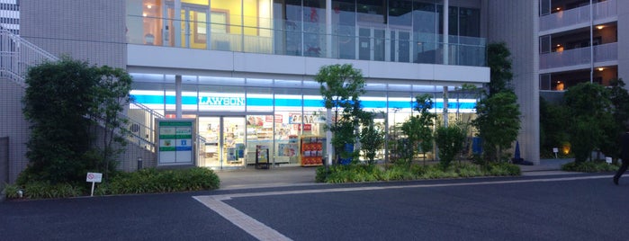 ローソン はるひ野駅前店 is one of はるひ野駅 | おきゃくやマップ.