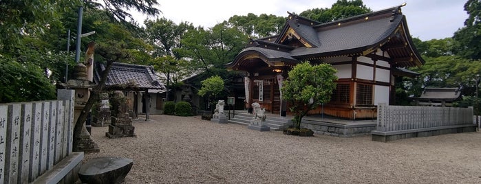 國中神社 is one of 河内国讃良郡の神社.