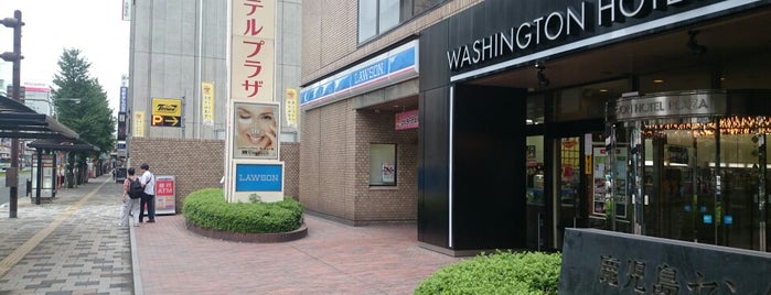 ローソン 鹿児島高見馬場店 is one of 鹿児島のサンクス存続店舗（2013.7末現在）.