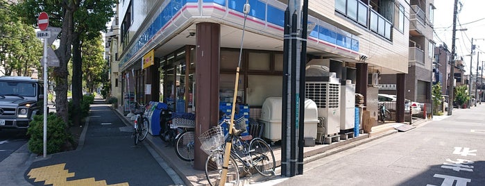 ローソン 松江三丁目店 is one of ローソン.