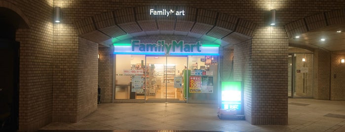 FamilyMart is one of closed.