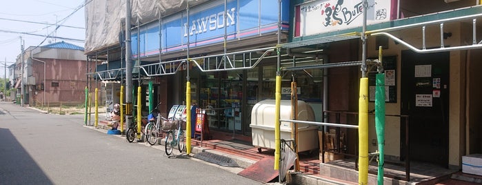 ローソン 東園田九丁目店 is one of 兵庫県尼崎市のコンビニエンスストア.