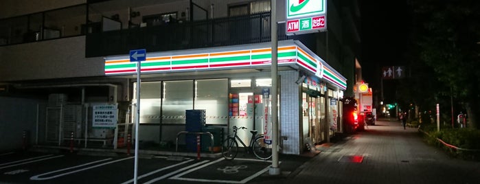 セブンイレブン 板橋高島平1丁目店 is one of コンビニ.
