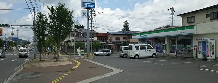 ファミリーマート 新白河一丁目店 is one of 行ったことのあるお店：福島県.